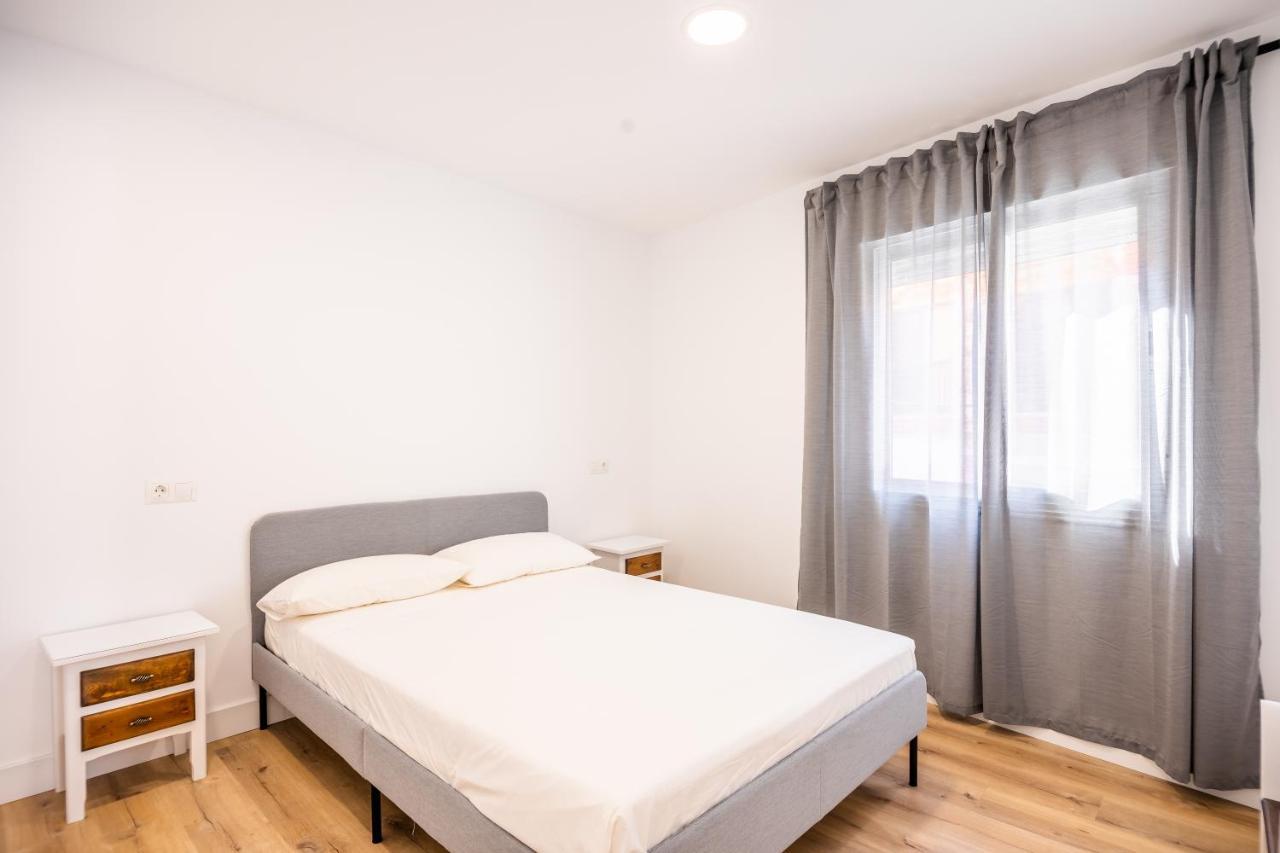 Apartamentos Mirablau Aguadulce  Exterior photo